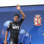 Mikel Landa en el podio tras ganar en Picón Blanco.-SANTI OTERO