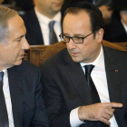 Benjamin Netanyahu y Francois Hollande en la Gran Sinagoga de París.-Foto: REUTERS