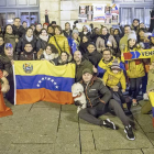 La comunidad venezolana en la ciudad se sumó a la red de protestas en todo el mundo para exigir elecciones.-S. OTERO