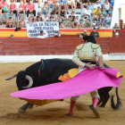 El diestro Javier Castaño en una de las corridas de toros celebradas este año en la plaza de Roa.-ECB