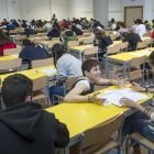 Imagen de los primeros exámenes en una de las aulas de la Escuela Politécnica Superior.-ISRAEL L. MURILLO