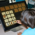 Interactivo lleno de concursos para dos tramos de edad diferentes.-