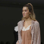 La pasarela homenajea a Ángel Iglesias y a sus 40 años de carrera.-SANTI OTERO