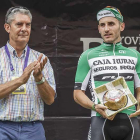 Carlos Barbero en el podio de la Vuelta a Burgos 2016.-SANTI OTERO