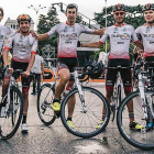 Seis de los corredores del Burgos BH traspasaron la meta final de la Vuelta a España en Madrid-Burgos BH