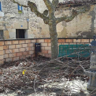 Los vecinos también denuncian el estado de las calles del pueblo y toman fotografías como ésta.-ECB