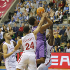 Tokoto se cayó de la convocatoria dejando su puesto a Rivero-Israel L. Murillo
