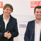 El secretario general del PSOE de Castilla y León, Luis Tudanca, comparece en rueda de prensa junto al alcalde de Soria, Carlos Martínez-Ical