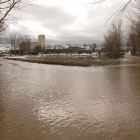 El agua anegó grandes áreas del término municipal causando importantes daños.-G.G.
