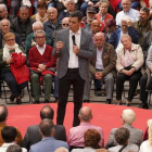 Pedro Sánchez, este lunes durante un acto en un centro de mayores de Leganés (Madrid).-JOSÉ LUIS ROCA