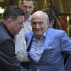 Blatter, a su llegada a Moscú.-AP / DMITRY SEREBRYAKOV