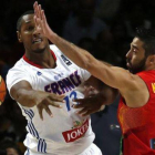 Juan Carlos Navarro, en acción, en la derrota española ante Francia, en la cita mundialista masculina, del pasado verano.-Foto: DAVID CASTRO