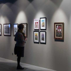 ‘Arte para no olvidar’ reúne 44 óleos, acrílicos y plumillas del pintor burgalés y vestirá las paredes de la Sala Círculo Solidario (plaza de España) hasta el viernes.-Raúl Ochoa