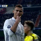 El gesto polémico de Cristiano Ronaldo, en el Bernabéu.-
