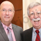 El dirigente de Vox Rafael Bardají y el consejero de seguridad nacional de EEUU, John Bolton, el pasado noviembre en el Capitolio  L-