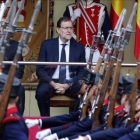 Mariano Rajoy durante el desfile del 12 de octubre del 2016.-JUAN MANUEL PRATS