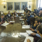 Rico y Barbero firmaron ayer el convenio con el que renuevan su colaboración par impulsar la formación.-I. L.M.