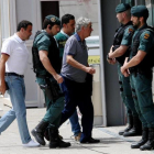 Llegada de Ángel María Villar a la Real Federacion de Futbol acompañado por efectivos de la Guardia Civil-JUAN MANUEL PRATS