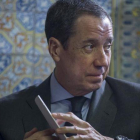 Eduardo Zaplana, el mes de enero, en València.-MIGUEL LORENZO