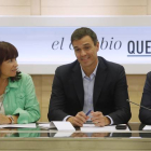 El secretario general del PSOE, Pedro Sánchez, analiza este lunes el resultado de las elecciones catalanas.-AGUSTÍN CATALÁN