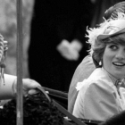 La princesa de Gales abandonando el palacio de Buckingham el día de su boda.-Foto: AP / LONDRES