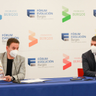 El gerente del Fórum, Juan José Pastor, y el vicealcalde, Vicente Marañón, presentaron las próximas acciones en promoción de la ciudad. TOMÁS ALONSO