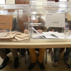 Imagen de urnas con votaciones en las pasadas elecciones.-RAÚL G. OCHOA