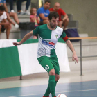 Fer conduce el balón durante un choque disputado en Burgos.-RAÚL G. OCHOA