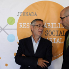 El secretario autonómico de UGT, Agustín Prieto, y el director general de Industria, Carlos Martín Tobalina, participan en la Jornada de Responsabilidad Social Empresarial de UGT-Ical