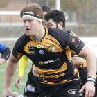 Snyman progresa con el oval durante un partido.-SANTI OTERO