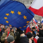 Aspecto de la manifestación contra el Gobierno en Varsovia.-AP / CZAREK SOKOLOWSKI