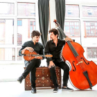 El mandolinista Avi Avital y el contrabajo Omer Avital actúan mañana.-