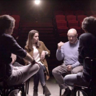 Pablo Iglesias debate con cinco votantes, en el programa 'Salvados' de Jordi Évole.-LA SEXTA