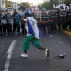 Marcha contra Daniel Ortega en Nicaragua.-ESTEBAN BIBA (EFE)