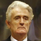 Karadzic, en su aparición inicial en el tribunal, el 31 de julio del 2008.-AP / JERRY LAMPEN
