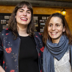 Eugenia Sáez, a la izquierda, junto a la concejal de Imagina Eva de Ara.-SANTI OTERO