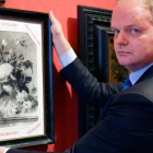 Los Uffizi reclaman un cuadro robado por los nazis y cuelgan una copia en blanco y negro.-AP