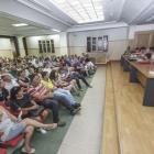 Una amplia mayoría de los trabajadores acudió a la asamblea para votar sobre las últimas condiciones.-SANTI OTERO