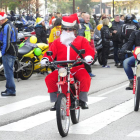 Alguno de los moteros aprovechó la ocasión para vestir sus mejores ‘galas navideñas’.-ISRAEL L. MURILLO