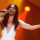 Conchita Wurst actuando en la preselección alemana de 2015.-NIGEL TREBLIN (GETTY IMAGES)