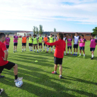 El equipo de la División de Honor Juvenil del Burgos CF realizó ayer su primera sesión de trabajo en Villalbilla-Israel L. Murillo