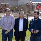 Carlos Martínez, José Luis Aceves, Francisco Javier Mateo, Luis Tudanca y Esther Peña ayer en Hontoria del Pinar.-ICAL