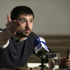 Espinar, el candidato de Pablo Iglesias.-EFE / EMILIO NARANJO