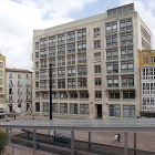 El edificio de la plaza de Santo Domingo de Guzmán compatibilizará uso comercial y residencial.-ISRAEL L. MURILLO