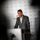 Cristiano Ronaldo, este domingo en la inauguración de su hotel en Lisboa.-REUTERS / PEDRO NUNES