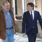 El secretario general de CCOO, Joan Carles Gallego, y el 'president' de la Generalitat, Carles Puigdemont.-Jordi Bedmar Pascual