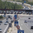 Imagen del peaje de la autopista a la altura de Castañares.-RAÚL G. OCHOA