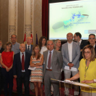Ángeles Armisén, junto a su equipo de Gobierno.-ICAL