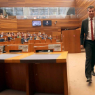 El portavoz socialista Luis Tudanca tras su intervención en la sesión de tarde del debate de Investidura-Ical