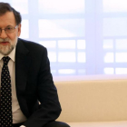 El presidente del Gobierno, Mariano Rajoy, en el palacio de la Moncloa.-JUAN MANUEL PRATS